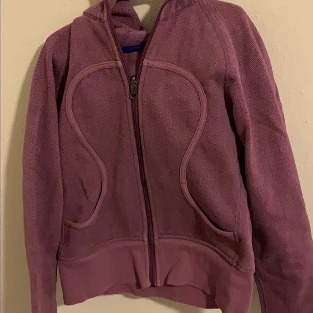 Lulu zip up
